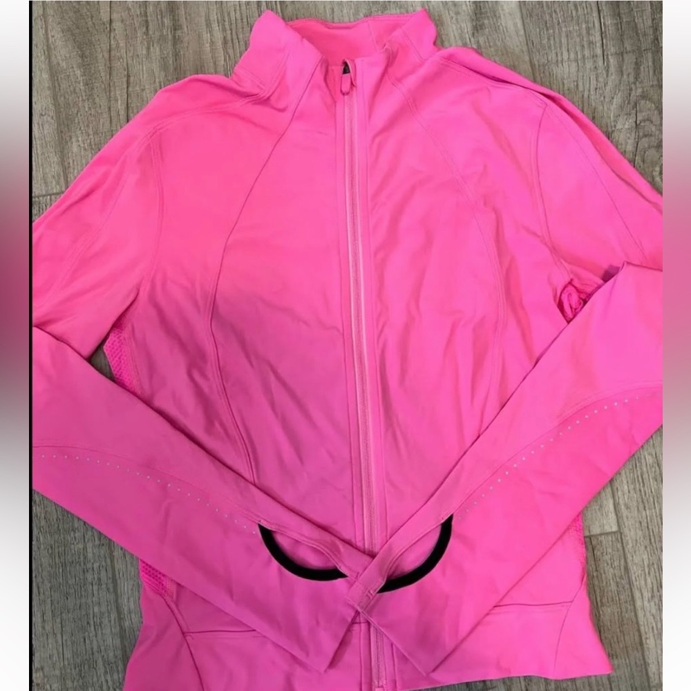 Lululemon pink cropped jacket